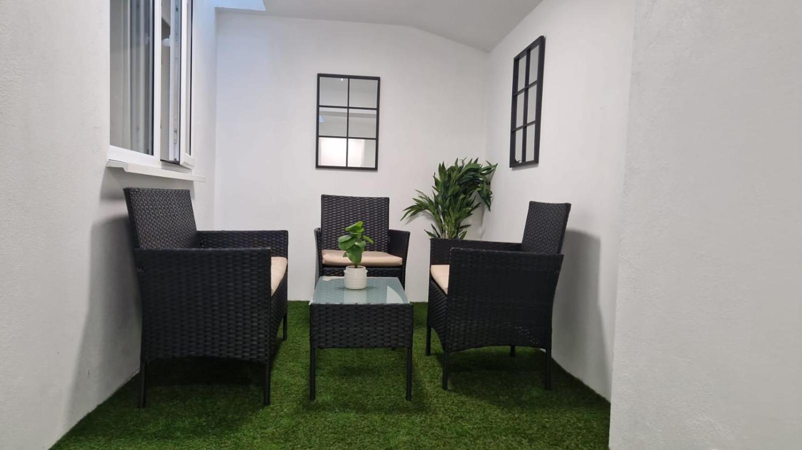 1-Bedroom Apartments In Shoreditch, Old Street, Hoxton ロンドン エクステリア 写真