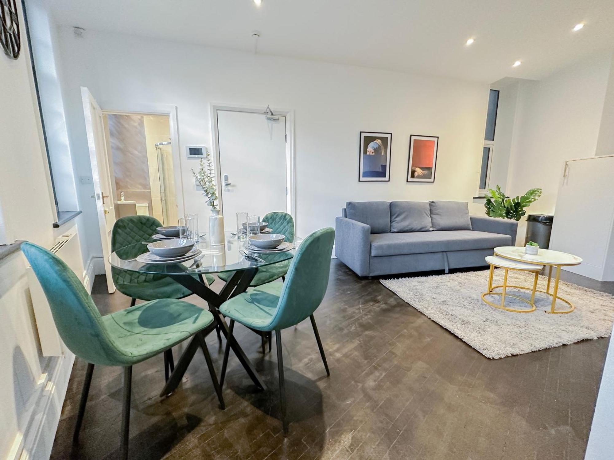 1-Bedroom Apartments In Shoreditch, Old Street, Hoxton ロンドン エクステリア 写真