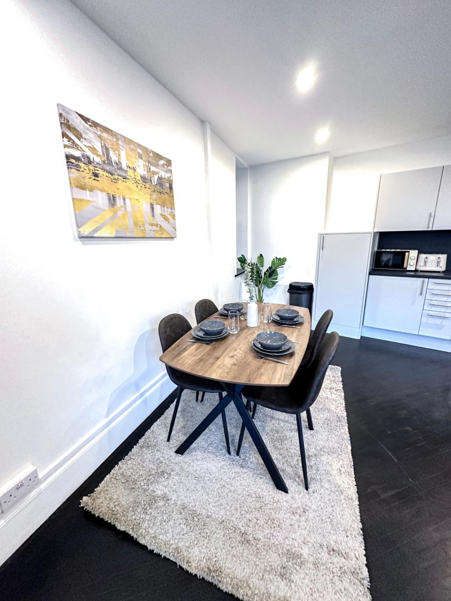 1-Bedroom Apartments In Shoreditch, Old Street, Hoxton ロンドン エクステリア 写真